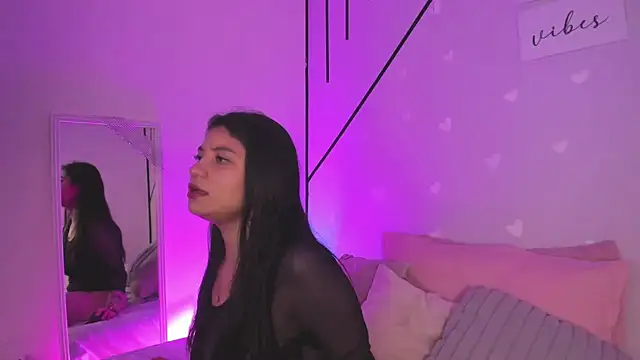 DahliaCielo online show from 4, 3, 2026