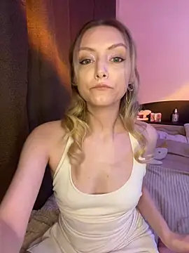 Snapshot of Leecey chatting on 1, 2, 2026 Leecey online show from 1, 2, 2026