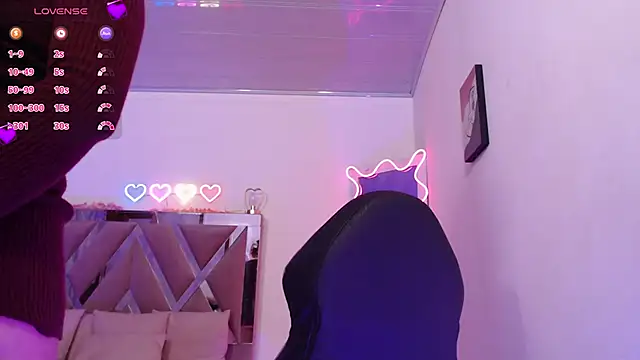 Snapshot of ZAYRA_TAY chatting on 6, 3, 2026 ZAYRA TAY online show from 6, 3, 2026