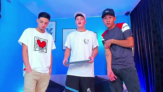 KingOfHeavens 2 online show from 17, 2, 2026