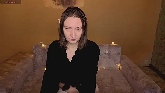 Snapshot of SelestiaSnata chatting on 5, 3, 2026 SelestiaSnata online show from 5, 3, 2026