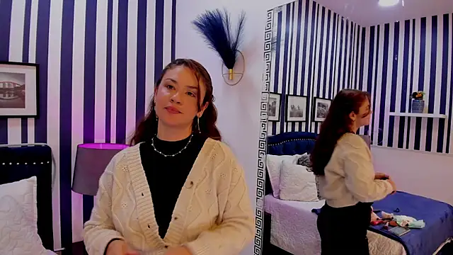 TherezaLarson online show from 24, 4, 2026