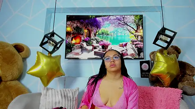 Snapshot of amy_noa chatting on 8, 3, 2026 amy noa online show from 8, 3, 2026