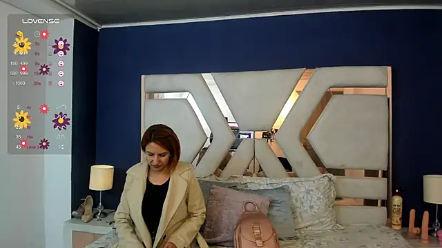 Snapshot of Sara_Evaanns chatting on 2, 5, 2026 Sara Evaanns online show from 2, 5, 2026