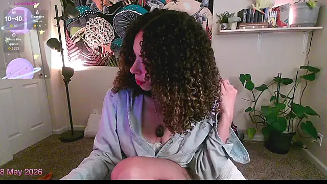 Snapshot of gunzinrose chatting on 8, 5, 2026 gunzinrose online show from 8, 5, 2026