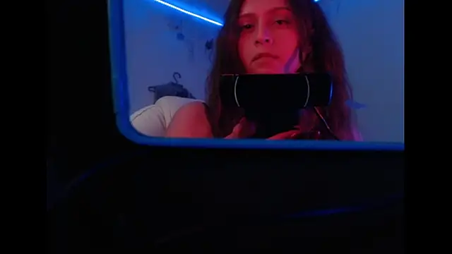 Lametaleralatina online show from 24, 4, 2026