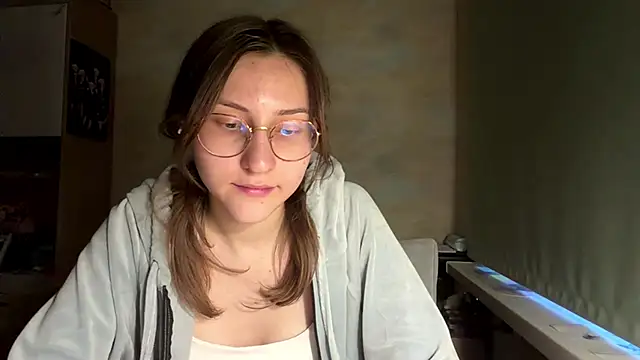 Snapshot of Miaaa_Moon chatting on 14, 5, 2026 Miaaa Moon online show from 14, 5, 2026