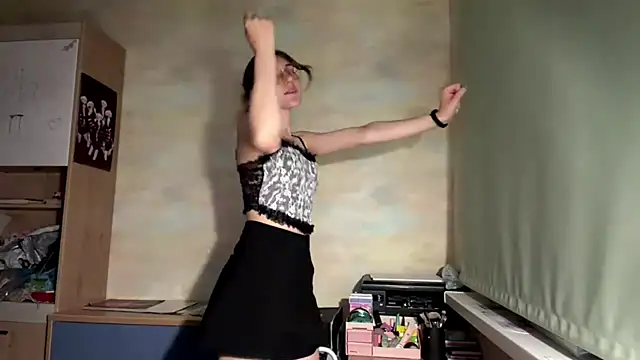 Snapshot of Miaaa_Moon chatting on 16, 6, 2026 Miaaa Moon online show from 16, 6, 2026