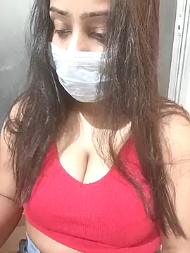 MidnightVibes  online show from 4, 3, 2026