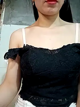 Vyvvyy69 online show from 12, 2, 2026