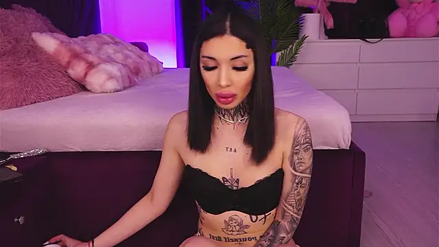 CassandraFoxy online show from 10, 3, 2026