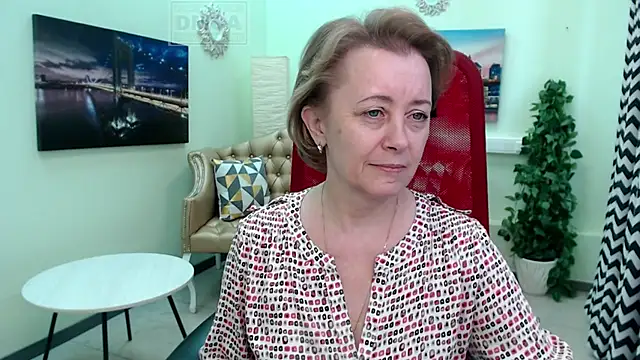 MONA W online show from 27, 3, 2026