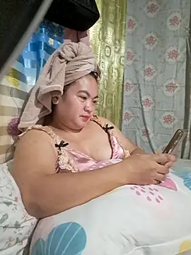 Zyramae 25 online show from 12, 2, 2026