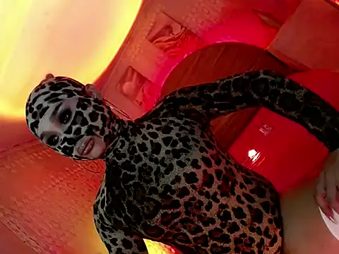 Snapshot of Mysterious_Mistress chatting on 13, 2, 2026 Mysterious Mistress online show from 13, 2, 2026