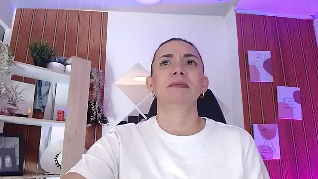 milfsecret69 online show from 26, 7, 2026