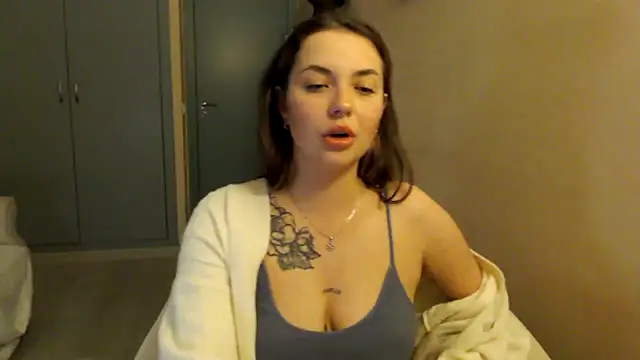 JuliaGraceOF online show from 17, 2, 2026