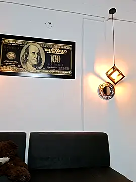 whitney brown  online show from 18, 4, 2026