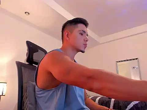 Snapshot of chris_morgan7 chatting on 8, 3, 2026 chris morgan7 online show from 8, 3, 2026