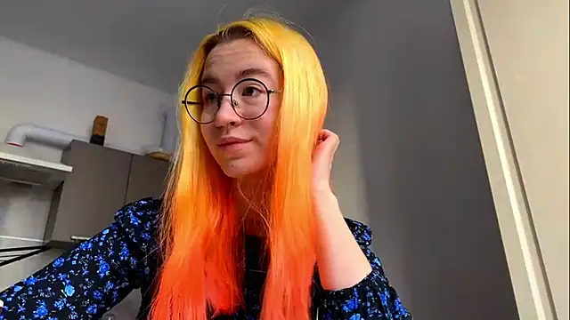 EmilyHein online show from 13, 2, 2026