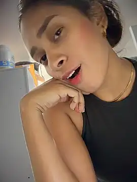 LunaHeat online show from 4, 3, 2026