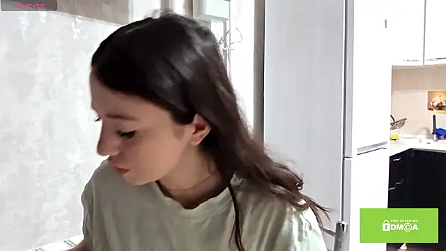 ZyntraLoom online show from 3, 3, 2026