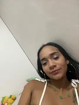 Maria x Alejandra online show from 28, 3, 2026