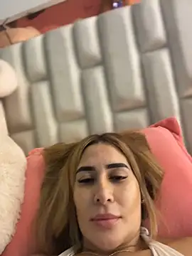 NahomiRoss online show from 6, 6, 2026