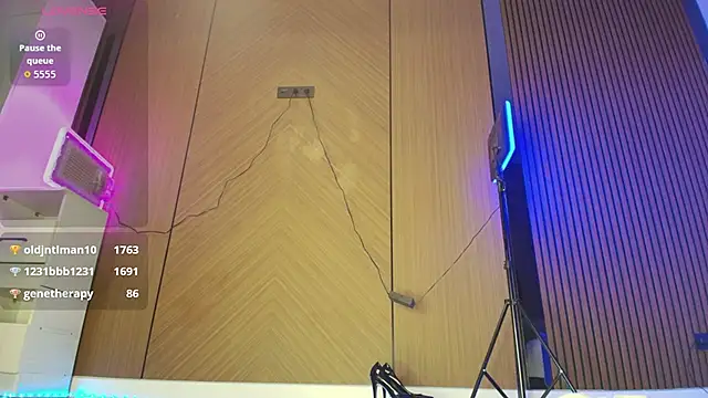 dionlee9 online show from 8, 3, 2026