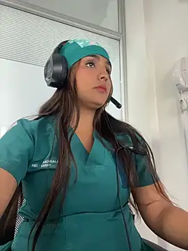 Noa Harper- online show from 27, 4, 2026