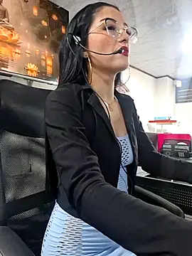 Jade connor online show from 23, 4, 2026