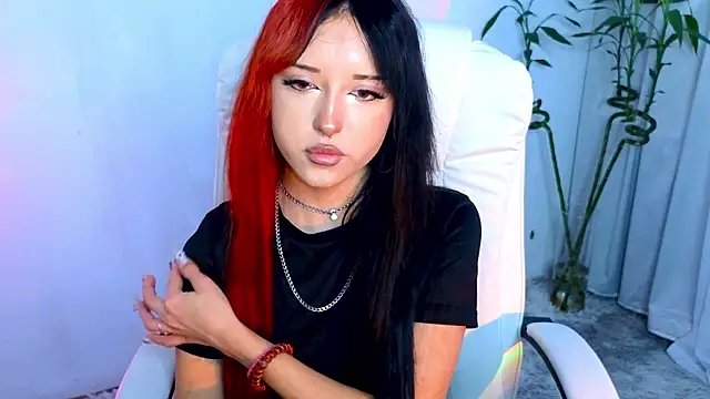   Amiraa online show from 4, 2, 2026