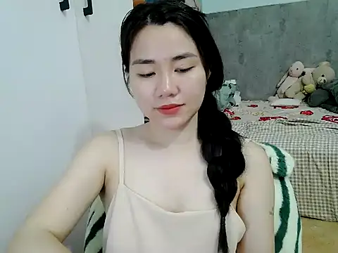 Amy8386 online show from 4, 4, 2026