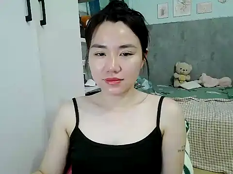 Amy8386 online show from 18, 4, 2026