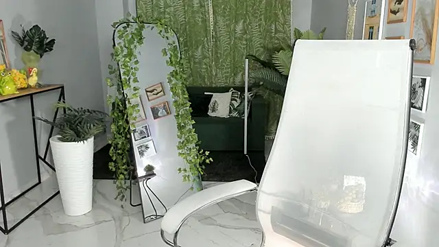 MaoqiBeverly online show from 25, 4, 2026