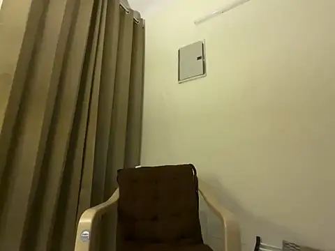 Anna girl22 online show from 19, 4, 2026