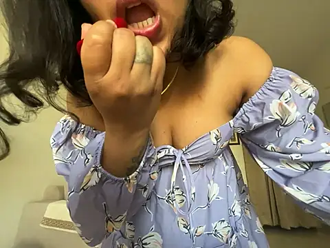 Anna girl22 online show from 23, 4, 2026