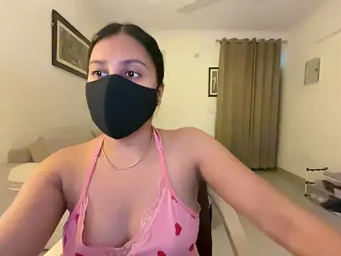 Snapshot of Anna_girl22 chatting on 8, 5, 2026 Anna girl22 online show from 8, 5, 2026