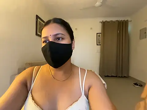 Snapshot of Anna_girl22 chatting on 13, 7, 2026 Anna girl22 online show from 13, 7, 2026