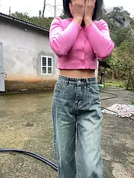 Snapshot of susin-beo chatting on 25, 2, 2026 susin-beo online show from 25, 2, 2026