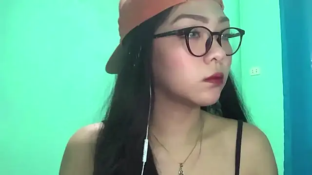 TerisaYellow online show from 8, 2, 2026