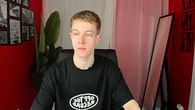 Dylan Norton online show from 21, 4, 2026