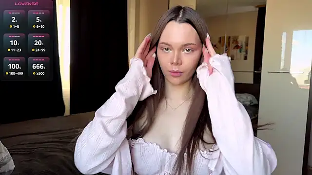 TinaScarlet online show from 25, 3, 2026