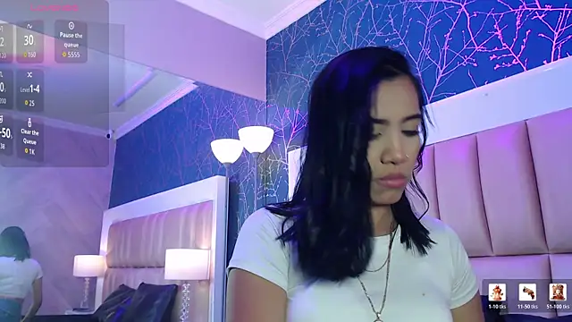 MiaKarsson online show from 22, 5, 2026