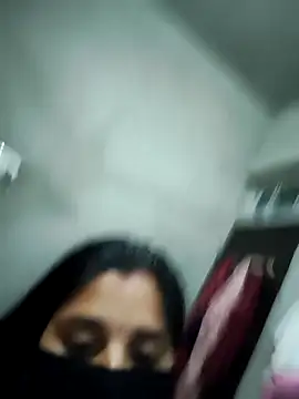 Sexy khushi19 online show from 2, 3, 2026