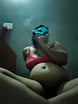 Sexy khushi19 online show from 26, 4, 2026