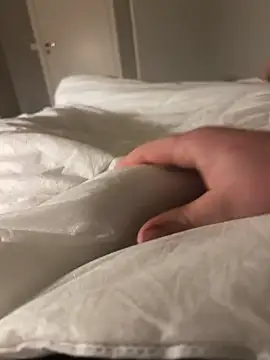 Snapshot of siisidjfjfjdj chatting on 28, 2, 2026 siisidjfjfjdj online show from 28, 2, 2026