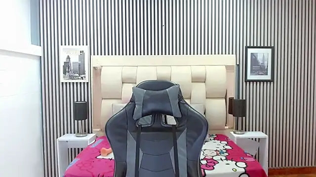 Sophia Valentina online show from 25, 2, 2026