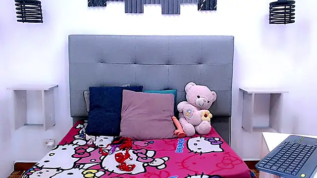 Sophia Valentina online show from 28, 2, 2026