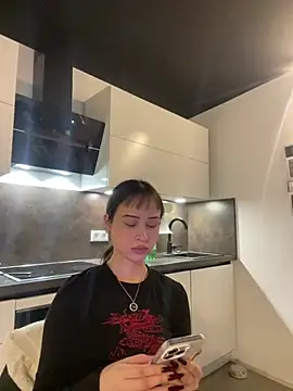 Just-Lilly online show from 11, 4, 2026