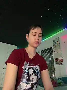 Just-Lilly online show from 19, 4, 2026